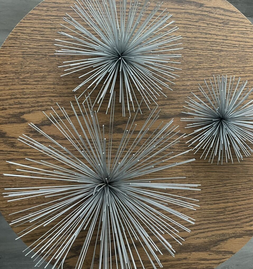 Three Piece Sea Urchins Bursts