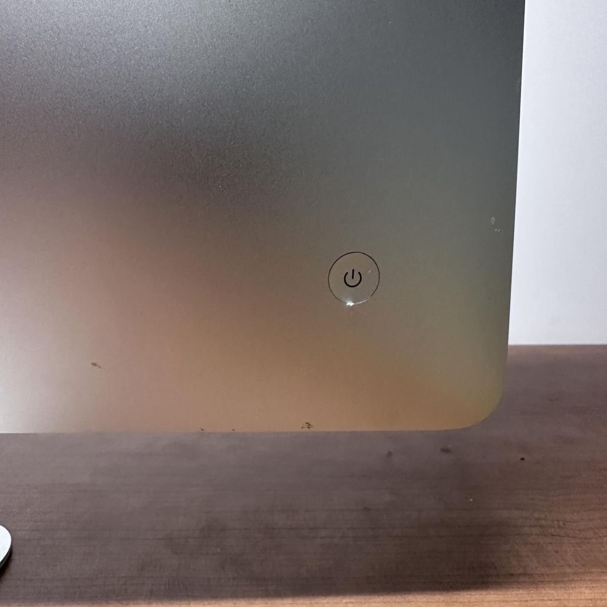 Main image 6