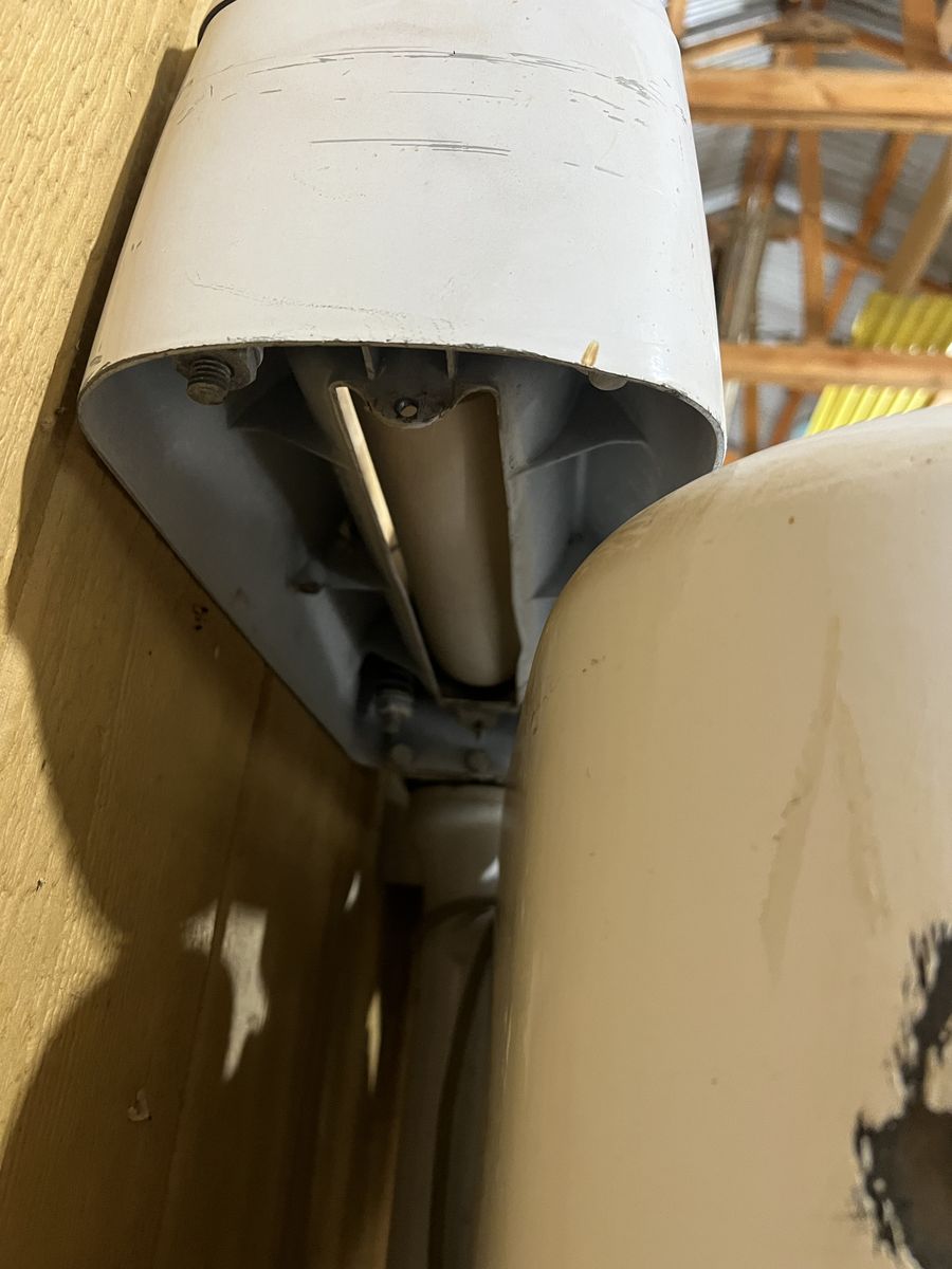 Main image 3