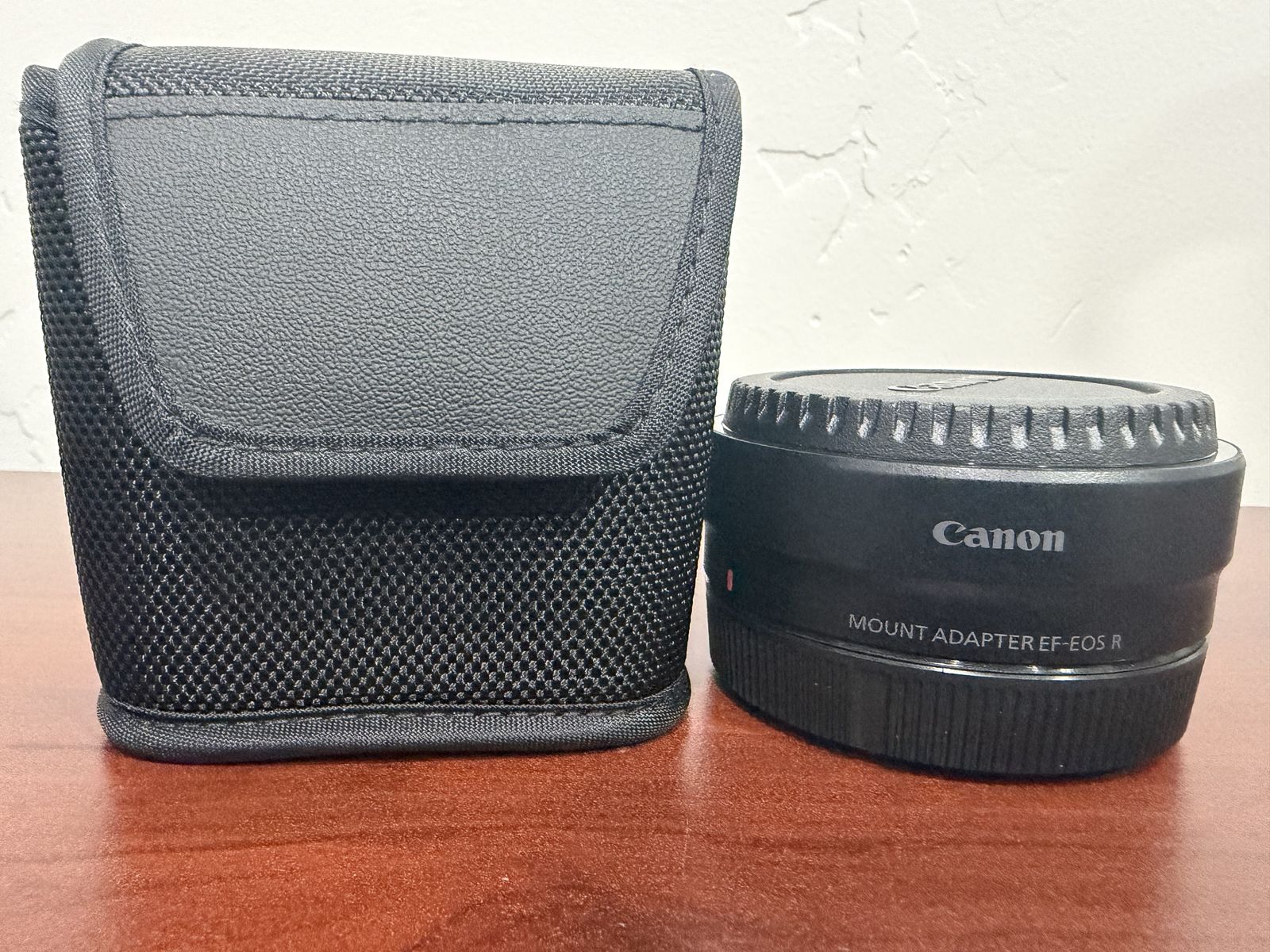 Canon Mount Adapter EF-EOS R with Pouch Case