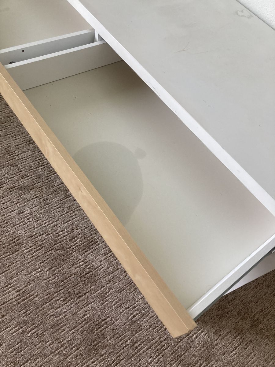 Main image 6
