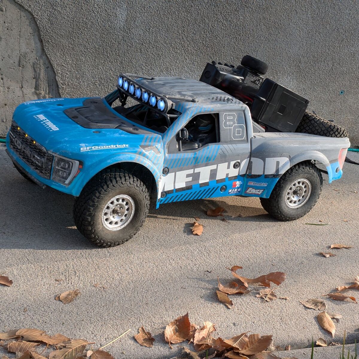 Losi Baja Rey 2.0 RTR w/ batteries