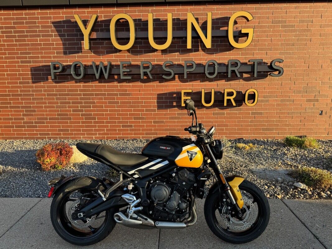 2025 Triumph Trident 660