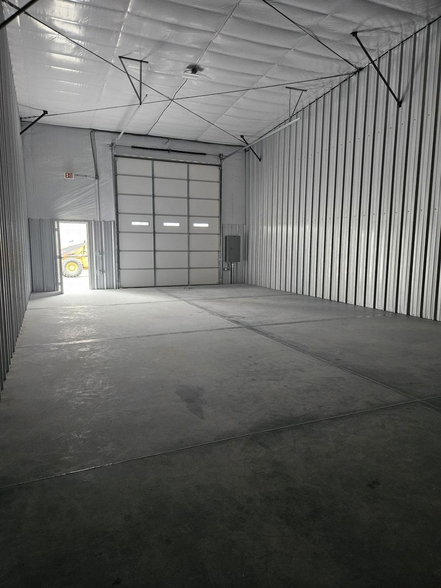 Main image 5