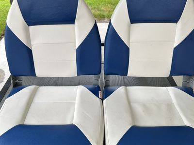 2 Vevor Seats-not used