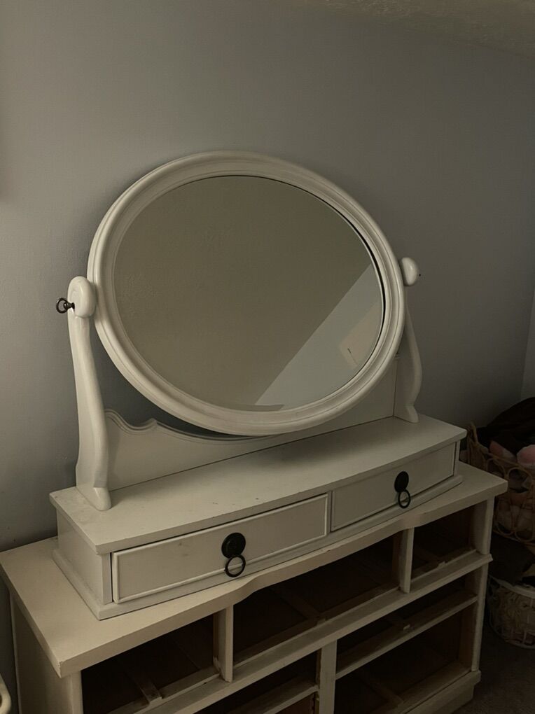 Vanity Mirror