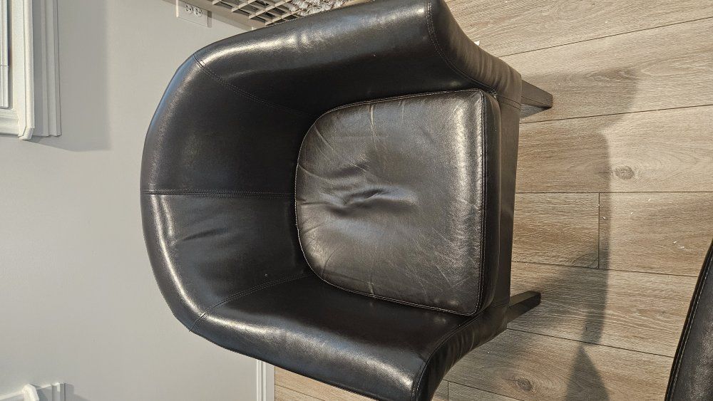 FREE Chairs