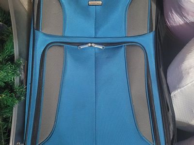 free large suitcase