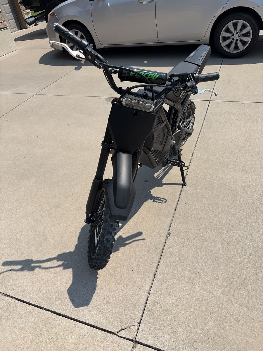 VIPCOO Electric Dirt Bike Black Off-Road Youth e-Bike