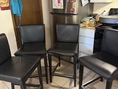 Dining Table & 4 Bar Stools - Dark Wood Finish, Glass Top, Black Faux Leather Chairs