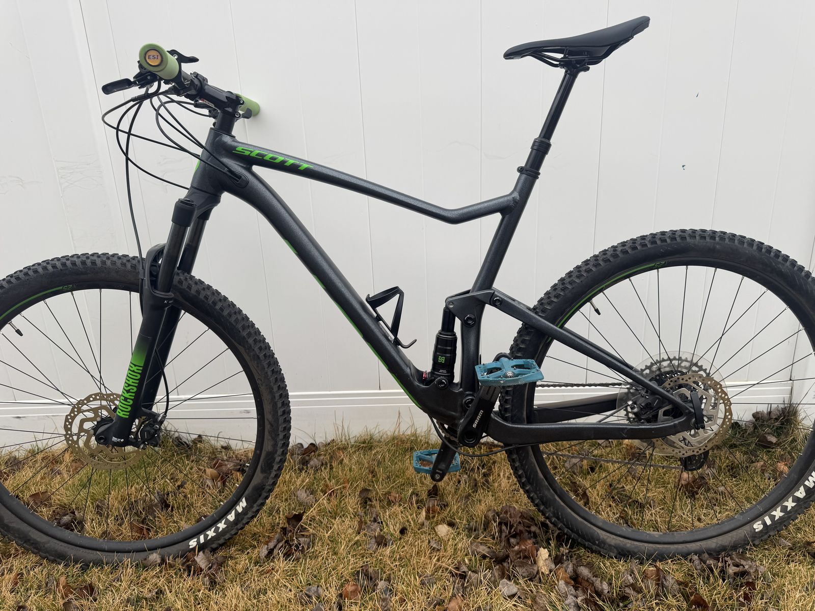 XL Scott Spark 970 XC Mountain Bike 29er