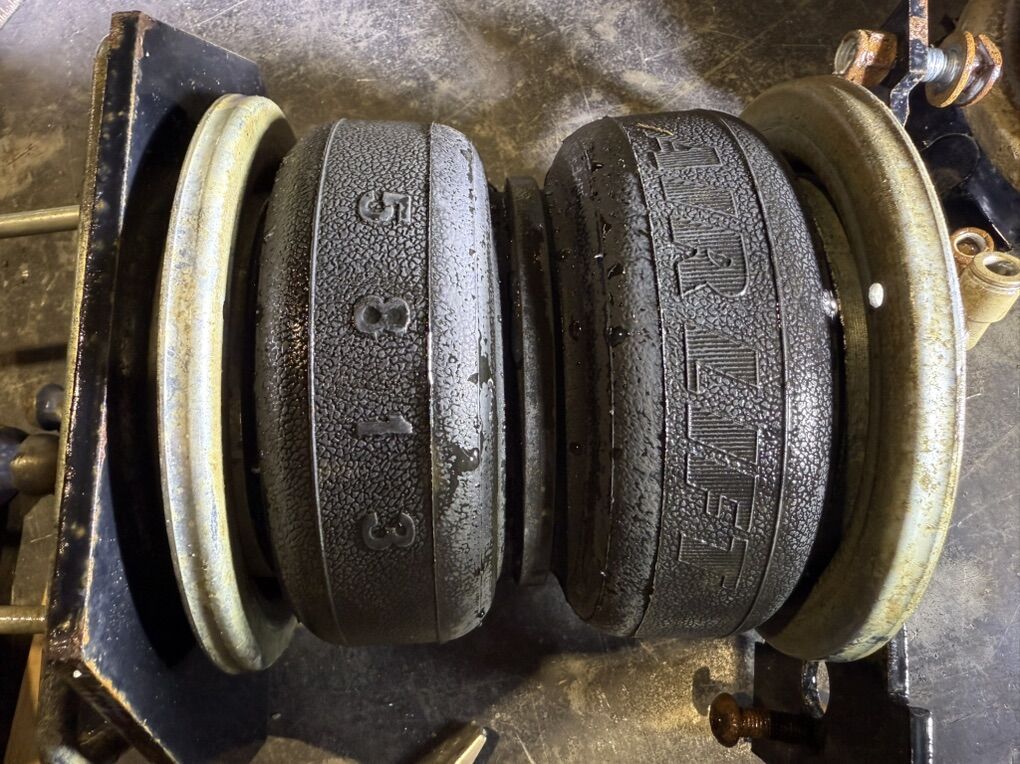 AirLift 5000 Air Bags For 2017-2019 F-350