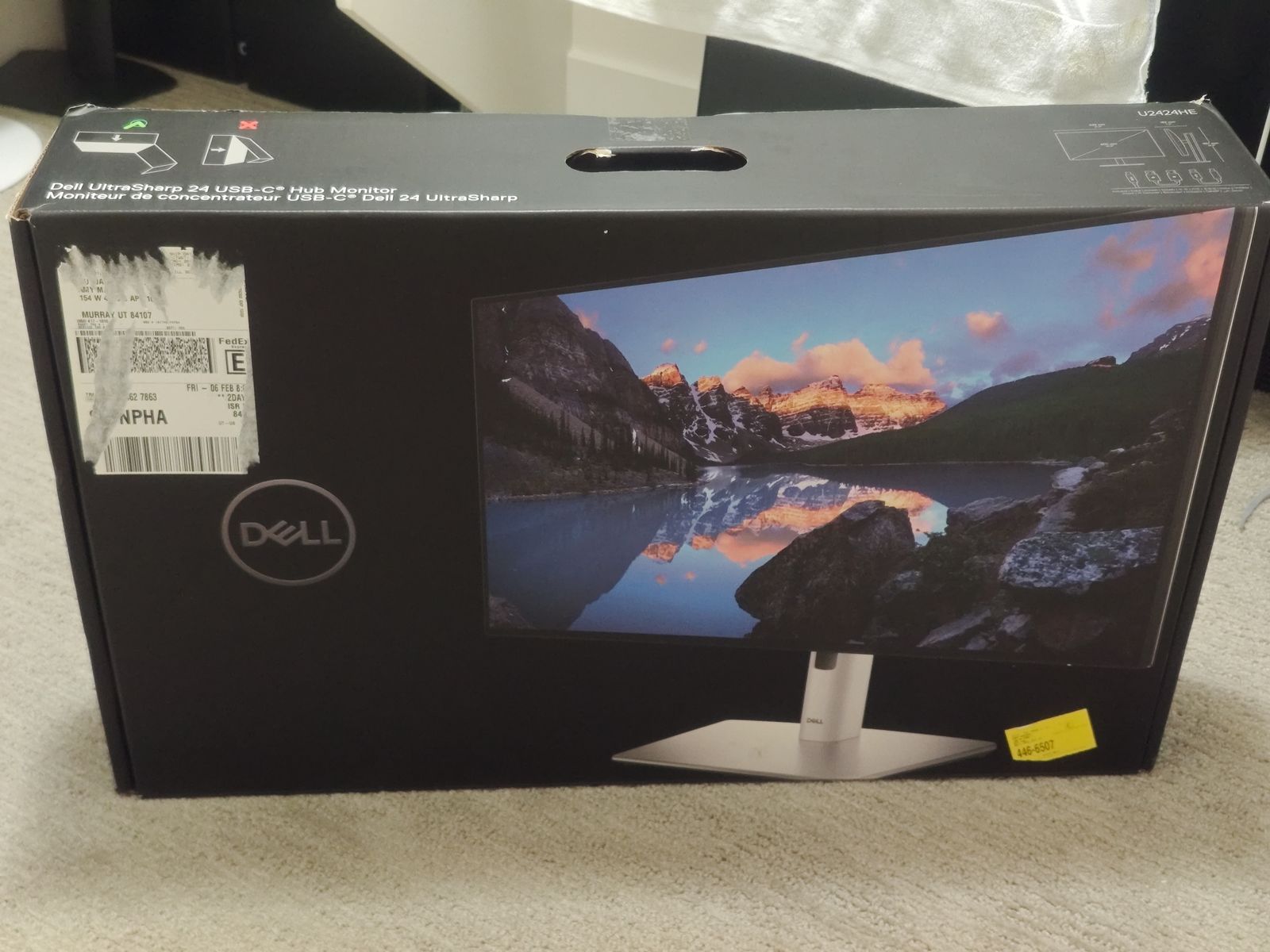 New-in-box Dell UltraSharp U2424HE | 24-inch FHD 120Hz | USB-C Hub | 90W PD | RJ45/KVM