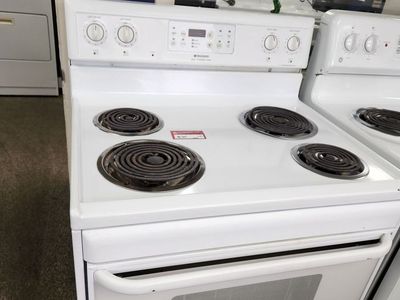 GREAT FRIGIDAIRE COIL TOP RANGE! W-WARRANTY