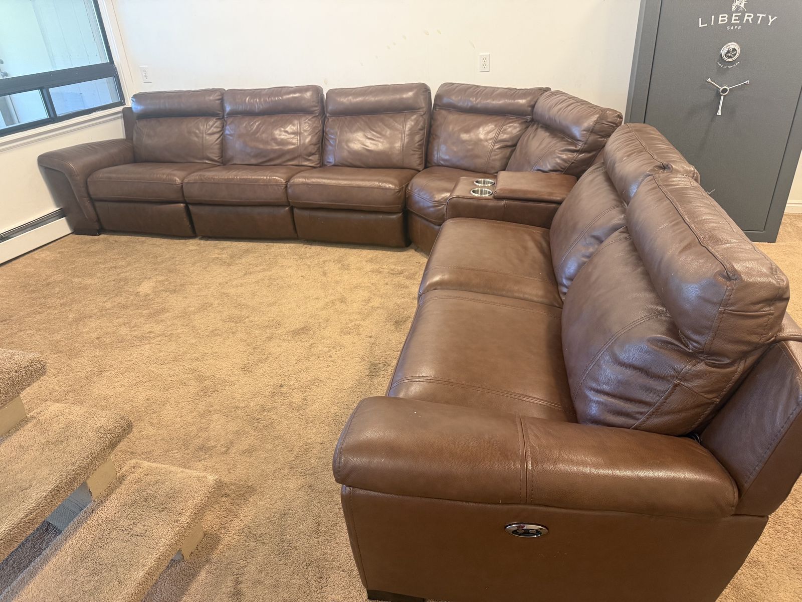 Large Brown Leather Power Reclining Sectional – RC Willey Price: $300 OBO