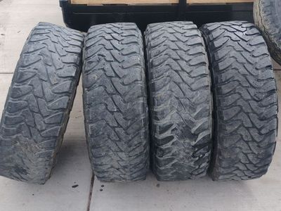 (4) 265/70 R17 TOYO OPEN COUNTRY