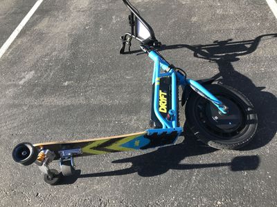 New in the box Dryft Board drift board more fun that a one wheel !