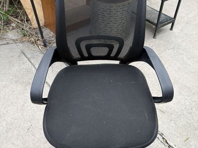 Variable Height Office Chair