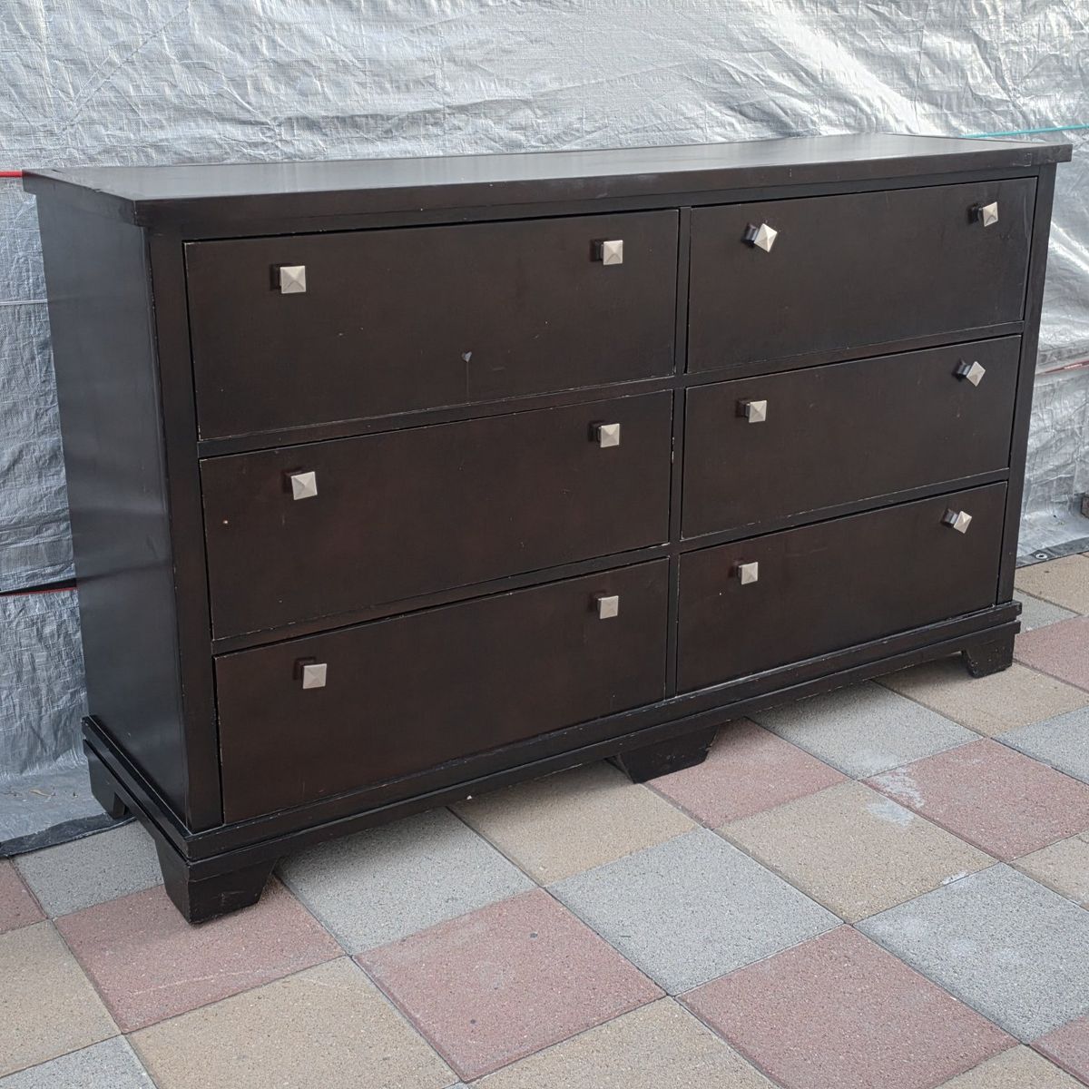 Main image 8