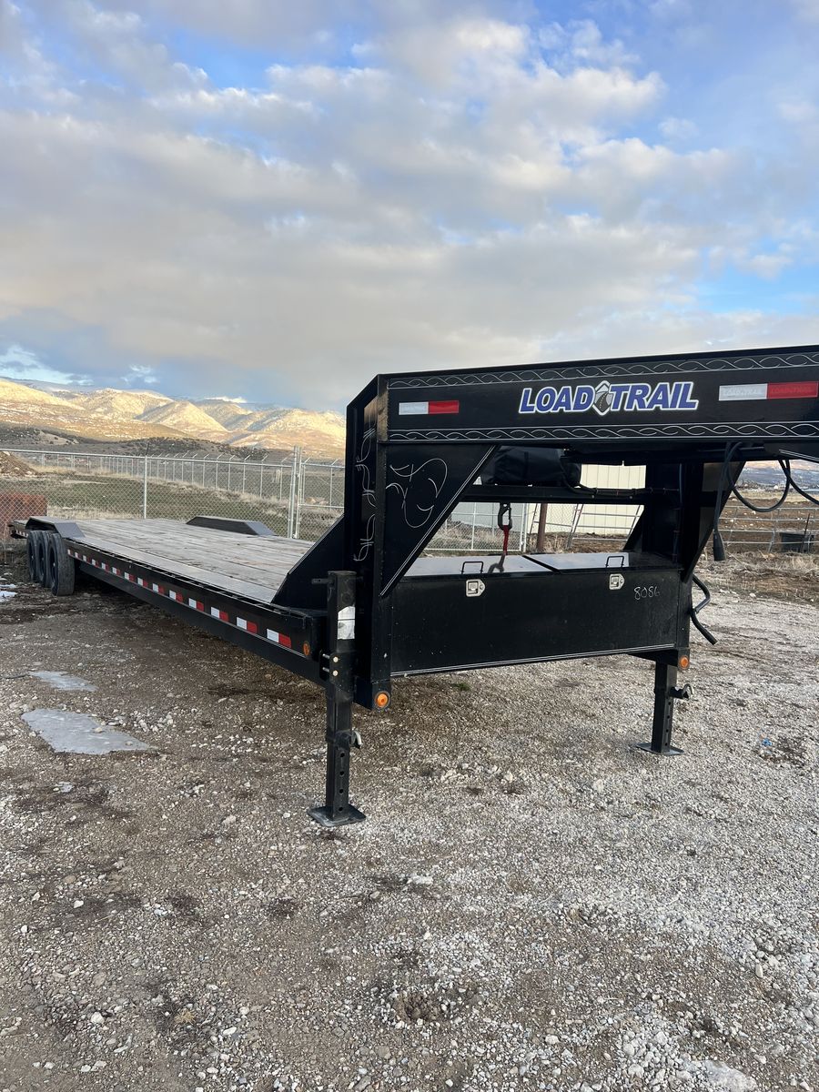 Load trail 40’ gooseneck