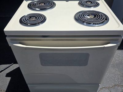 GE Spectra 30" Electric Range with Coil Burners & Self-Cleaning Oven - light cream