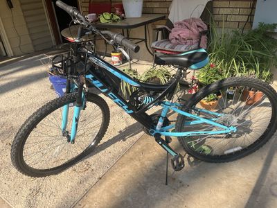 Huffy Trail Runner 26" Full Suspension Mountain Bike Like New