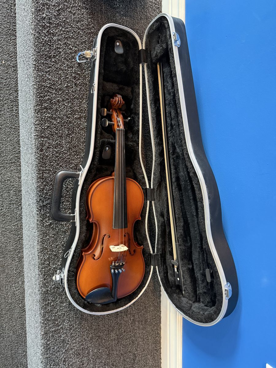 Knilling Bucharest  4KF  4/4 violin NEW