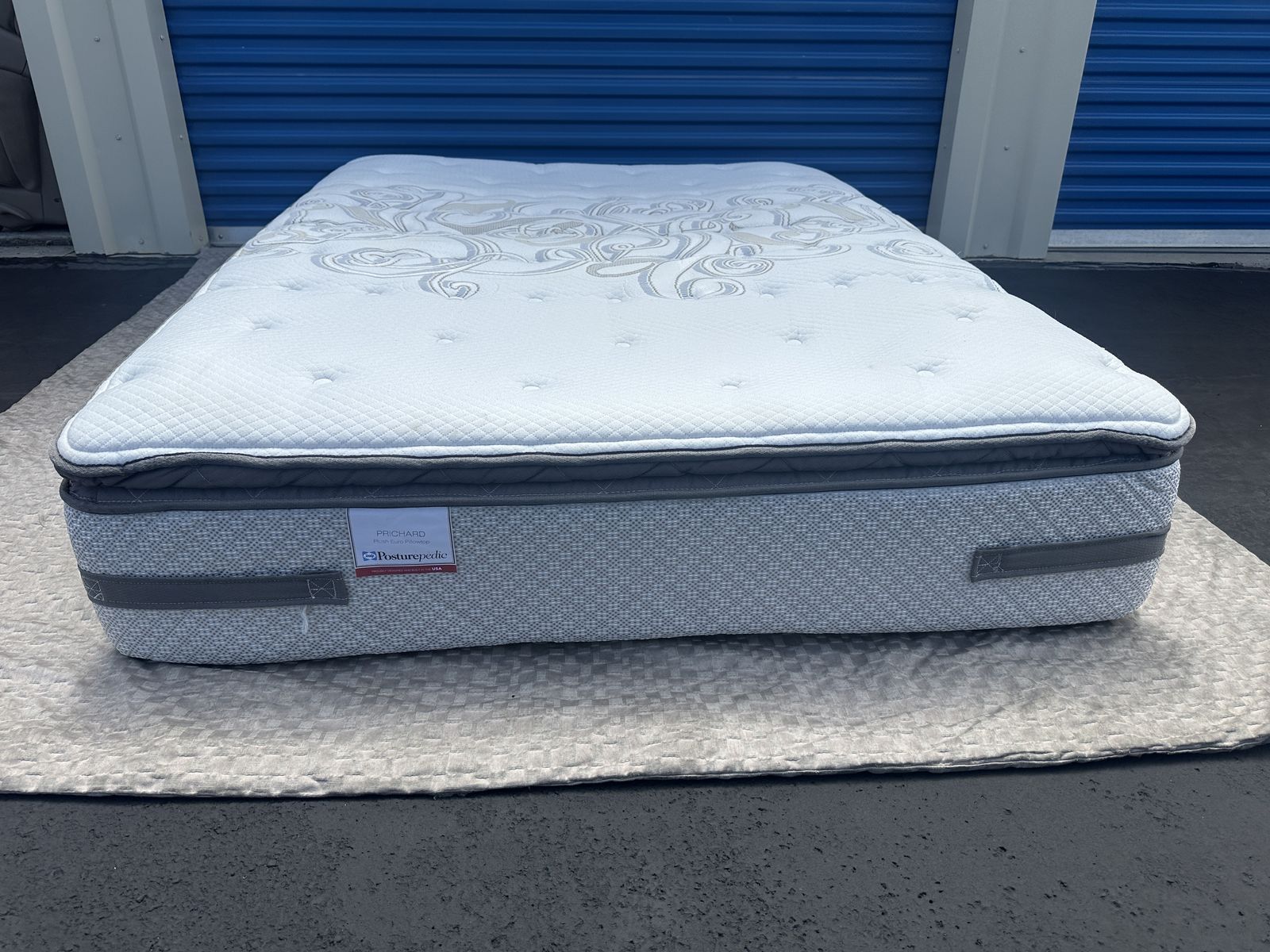 Queen Sealy Posturepedic Pillow Top Mattress