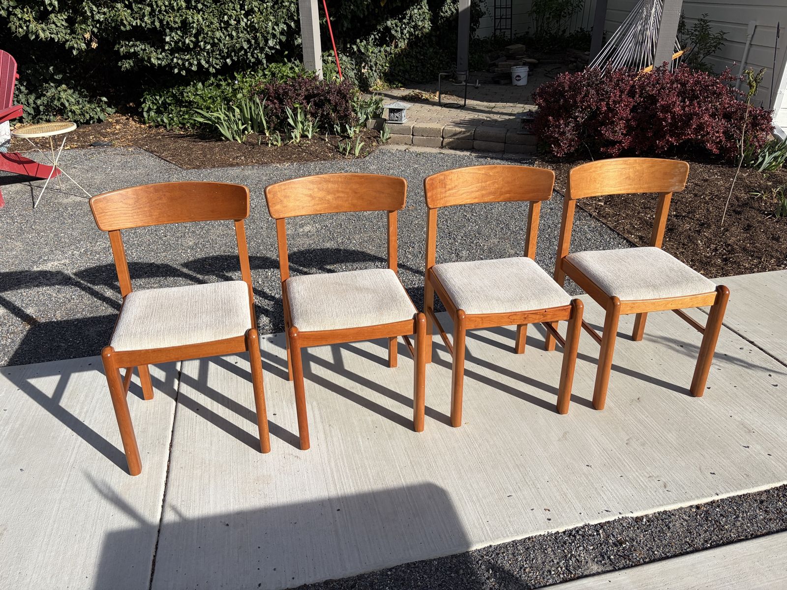 Dining chairs