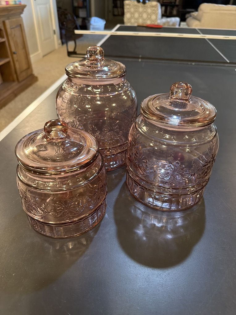 Vintage Pioneer Women Jar Set