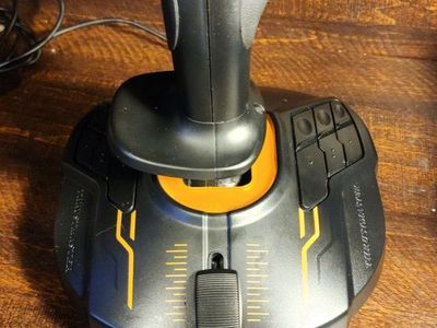 Thrustmaster T16000M Flight stick