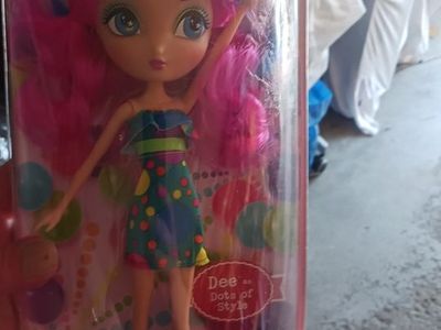 New La Dee Da Sweet Party Doll