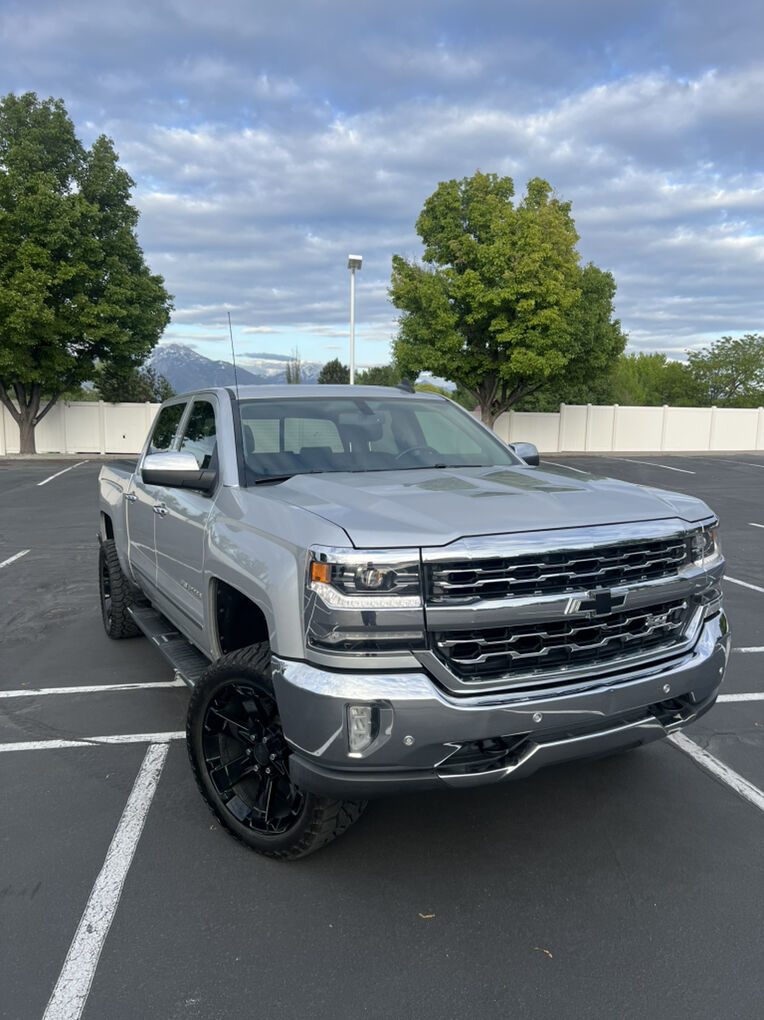 2017 CHEVROLET SILVERADO 1500 LTZ Z71