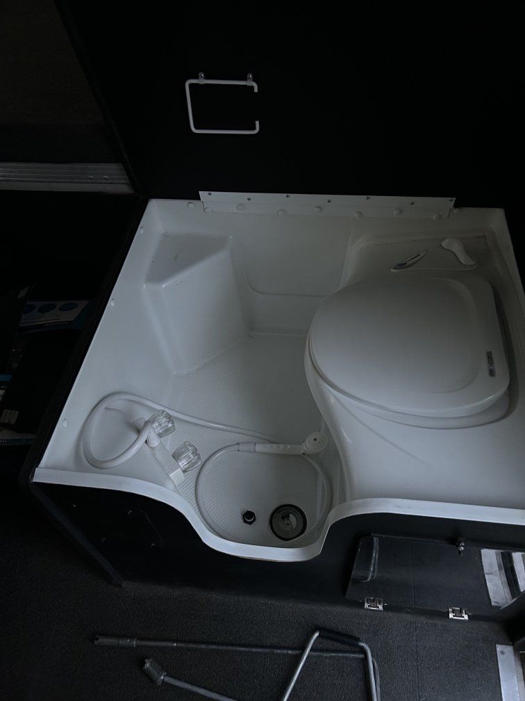 Main image 7