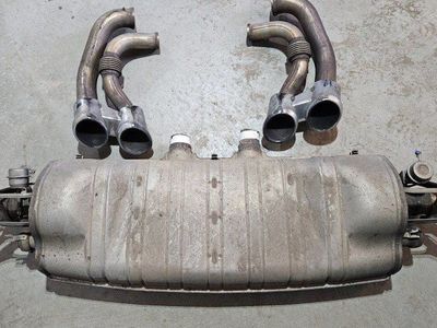 Porsche Cayenne GTS 957 suitcase muffler and tips.