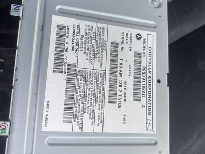 OEM Mopar 2012 Jeep Grand Cherokee Radio – Touchscreen Bad – Parts/Repair