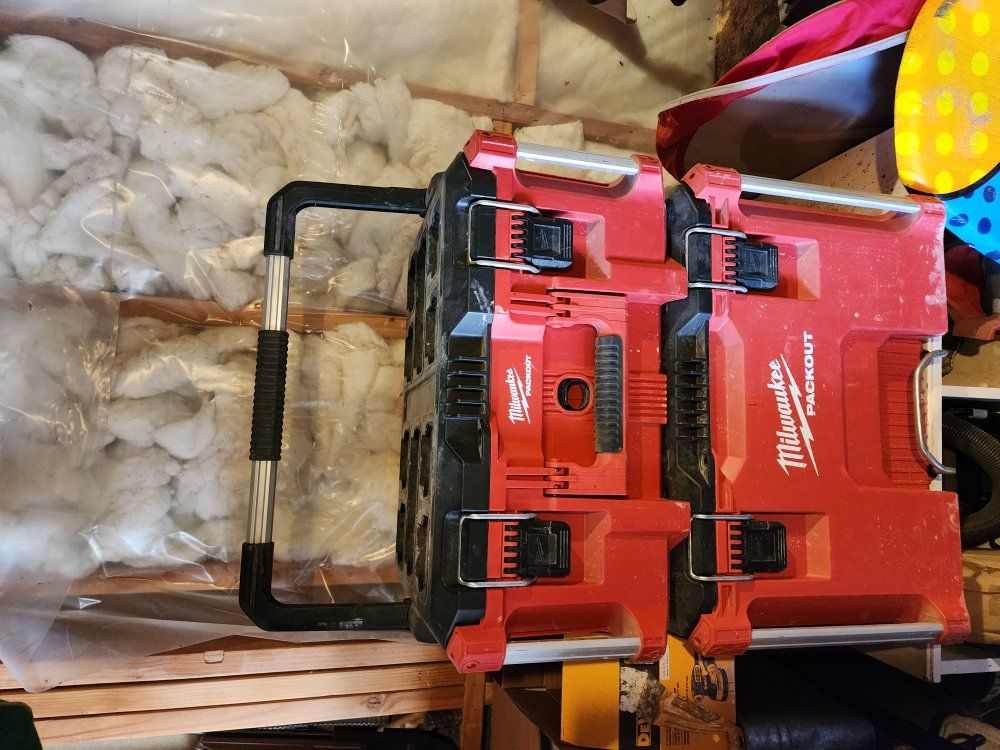 Milwaukee packout