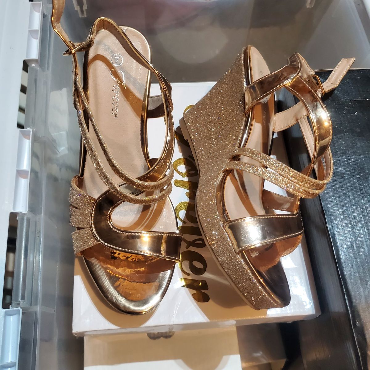NEW - Forever Rose Gold Glitter Wedge Heel Sandals Size 7 Happy-09