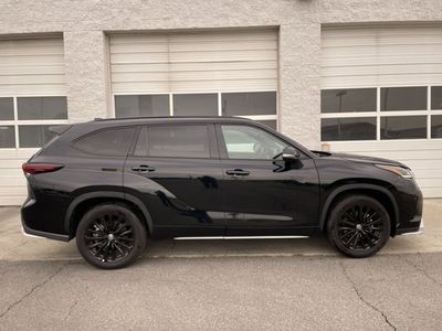 2025 Toyota Highlander XSE