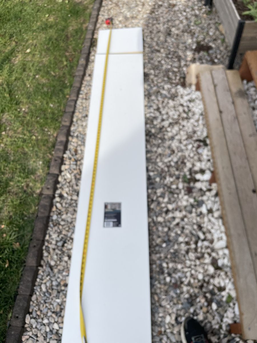 Free Melamine shelf/board