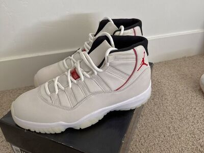 Jordan 11 Platinum Tint (Sz 11)