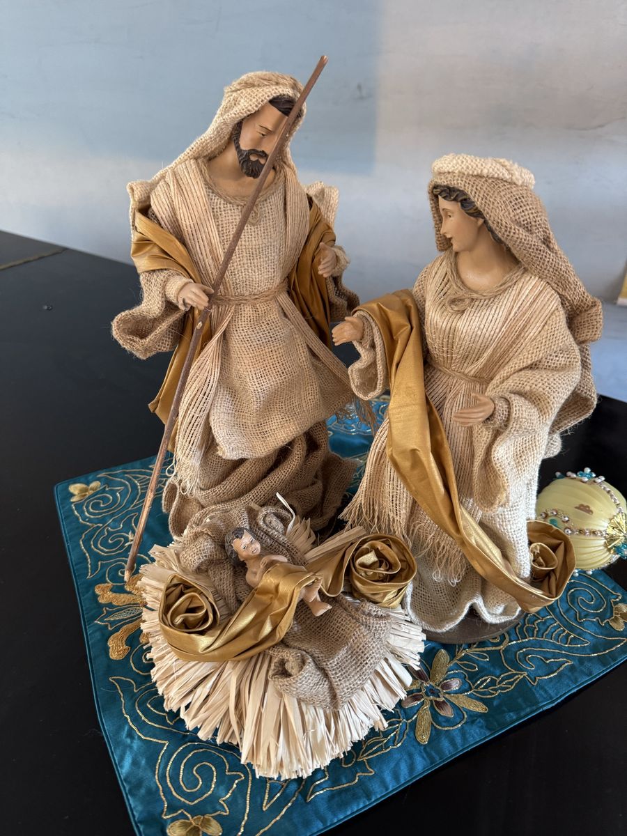Main image 13