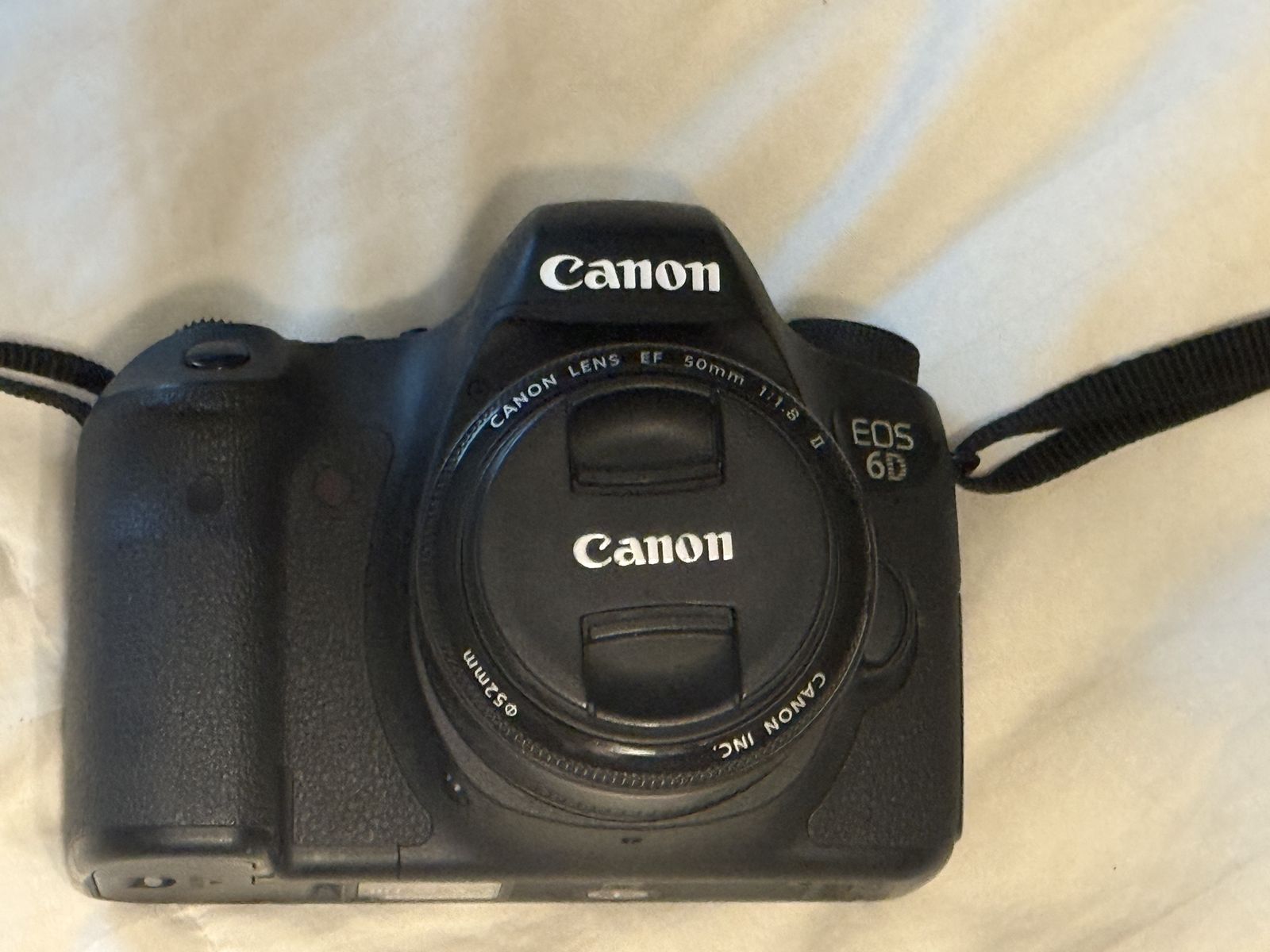 Canon EOS 6D w/ EF 50mm f/1.8 Lens & Charger