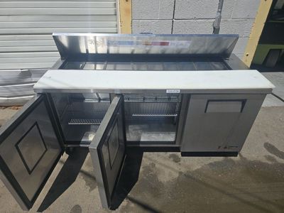True Manufacturing TSSU-72-18 Commercial Refrigerated Prep Table, Stainless Steel