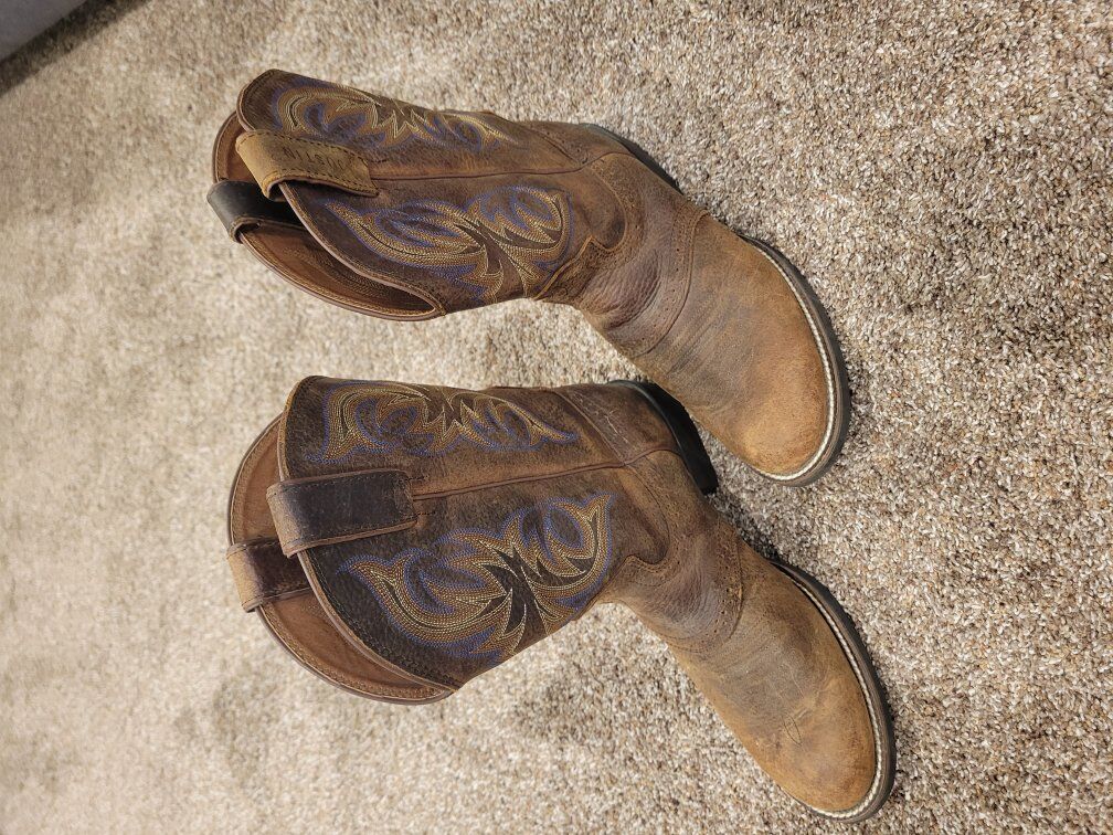 Cowboy Boots Men's size 9.5