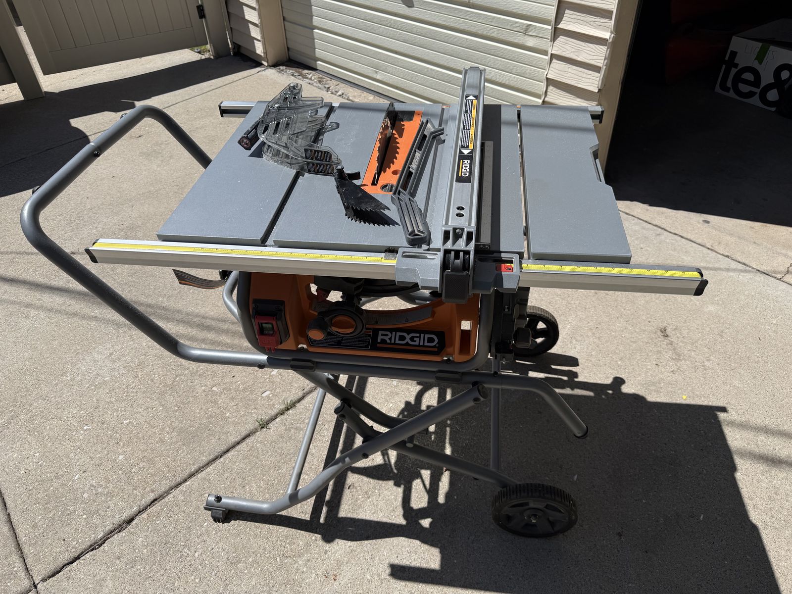 Ridgid Table Saw