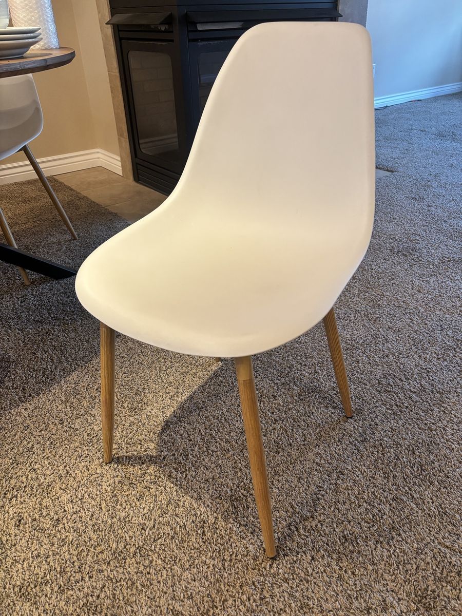 4 Modern White Dining Chairs