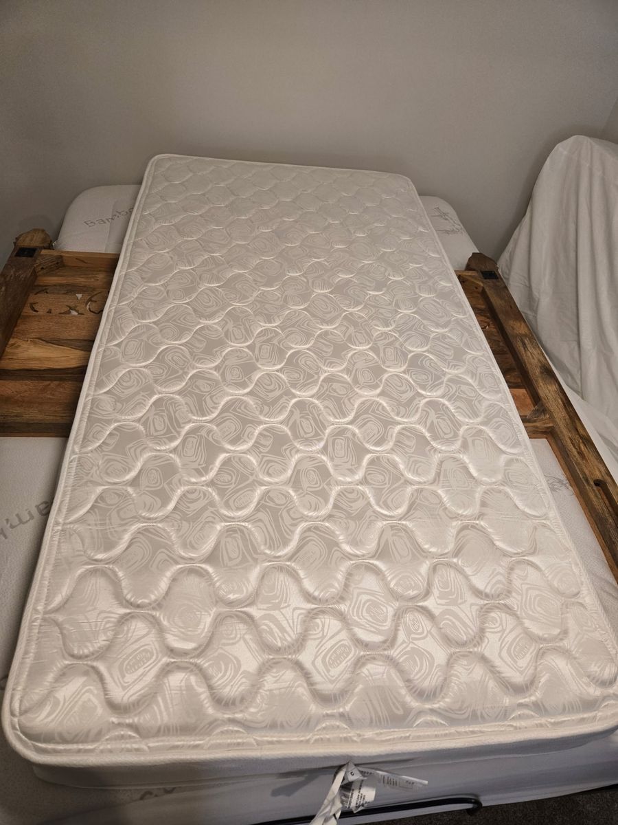 twin mattress