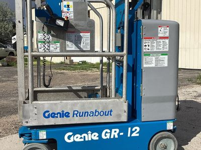 Genie GR-12 Runabout Lift