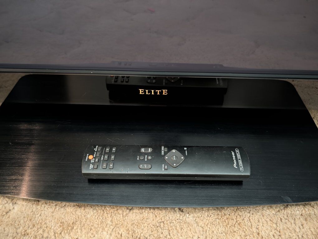Pioneer Elite Pro FHD1 50" Plasma TV Monitor